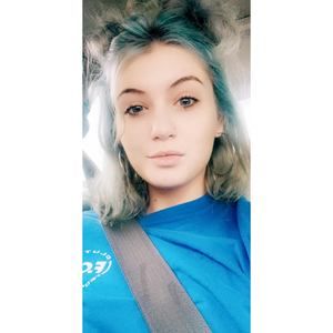 Meet your Posher, Dakota